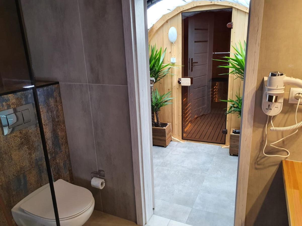Podniebny Glamping Borsk Exterior foto