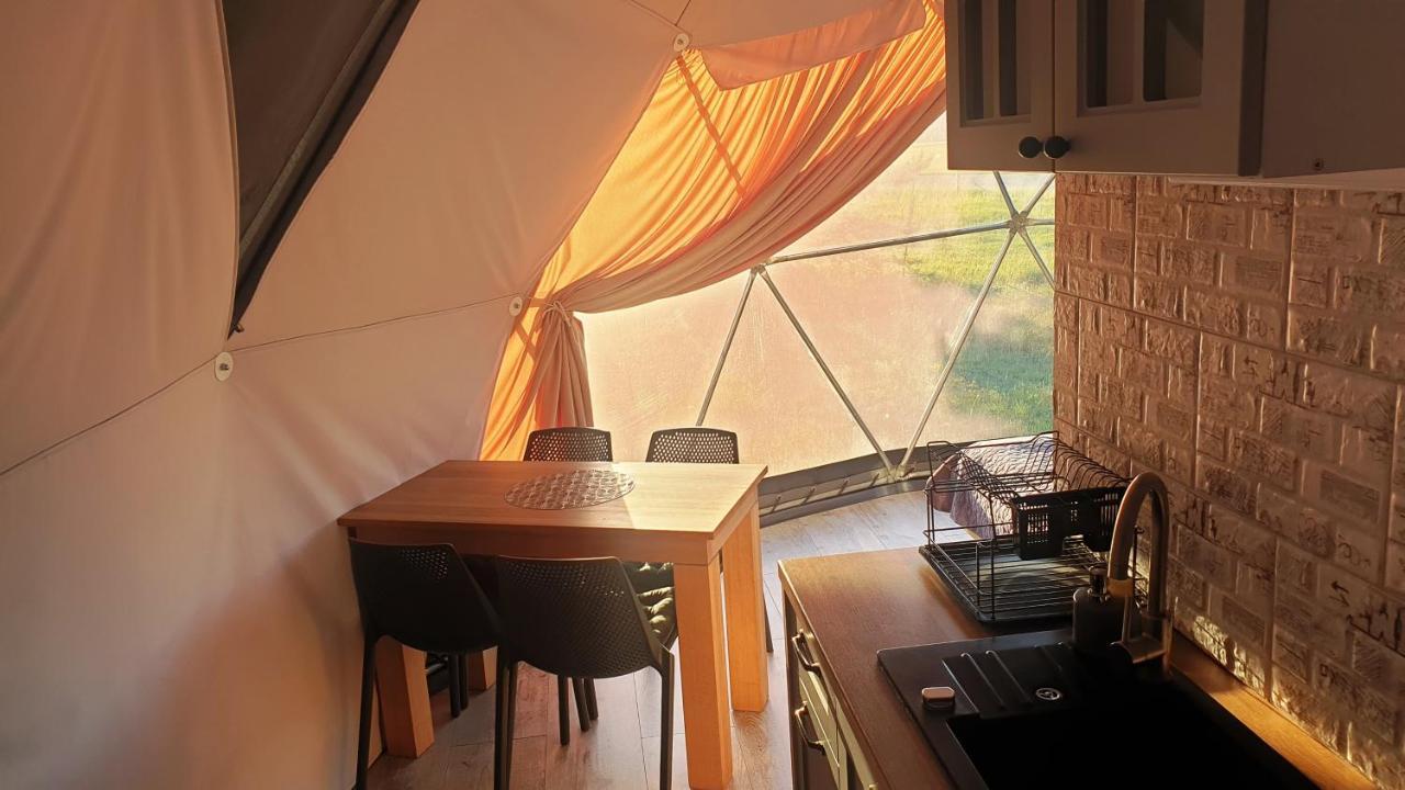 Podniebny Glamping Borsk Exterior foto