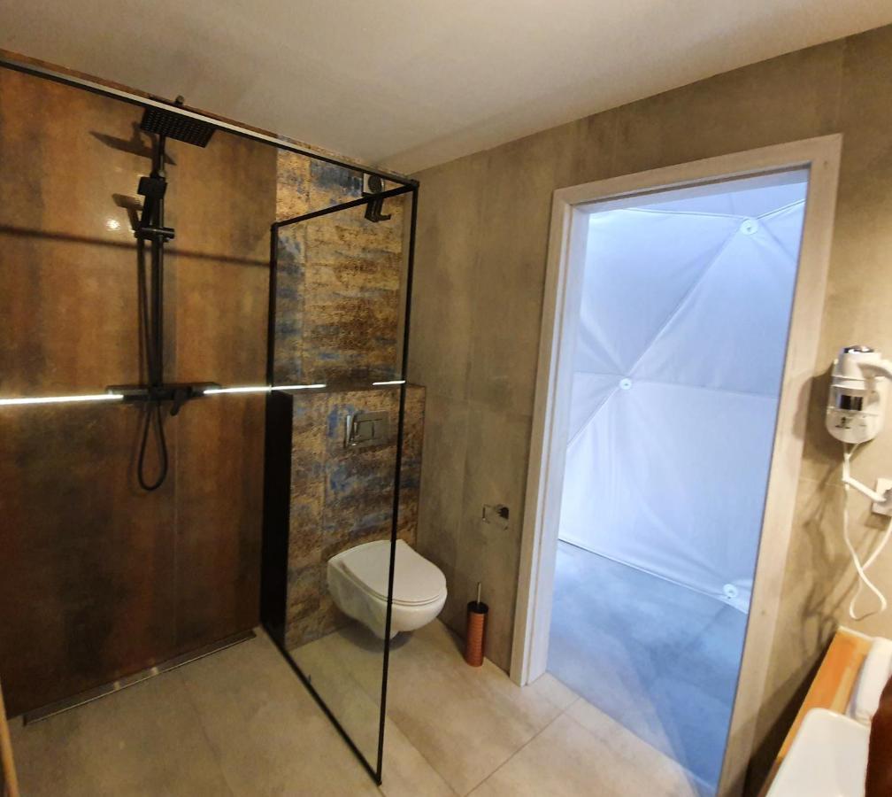 Podniebny Glamping Borsk Exterior foto